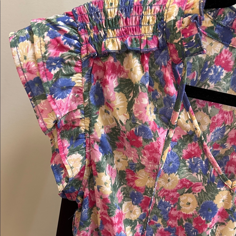 Floral Ruffle Sleeve Dress - Picture 2 of 3